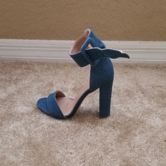 Light blue Denim heels - Picture 2 of 4